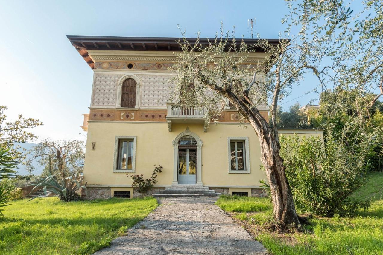 Villa Gelmi Front Lake Malcesine Exterior photo